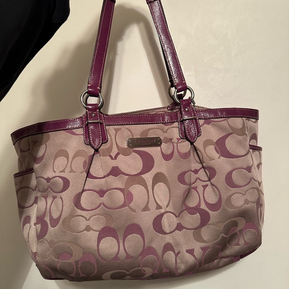 Vintage Coach Gallery Optic Signature Tote Bag